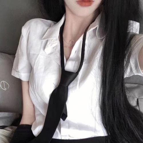 女人当官